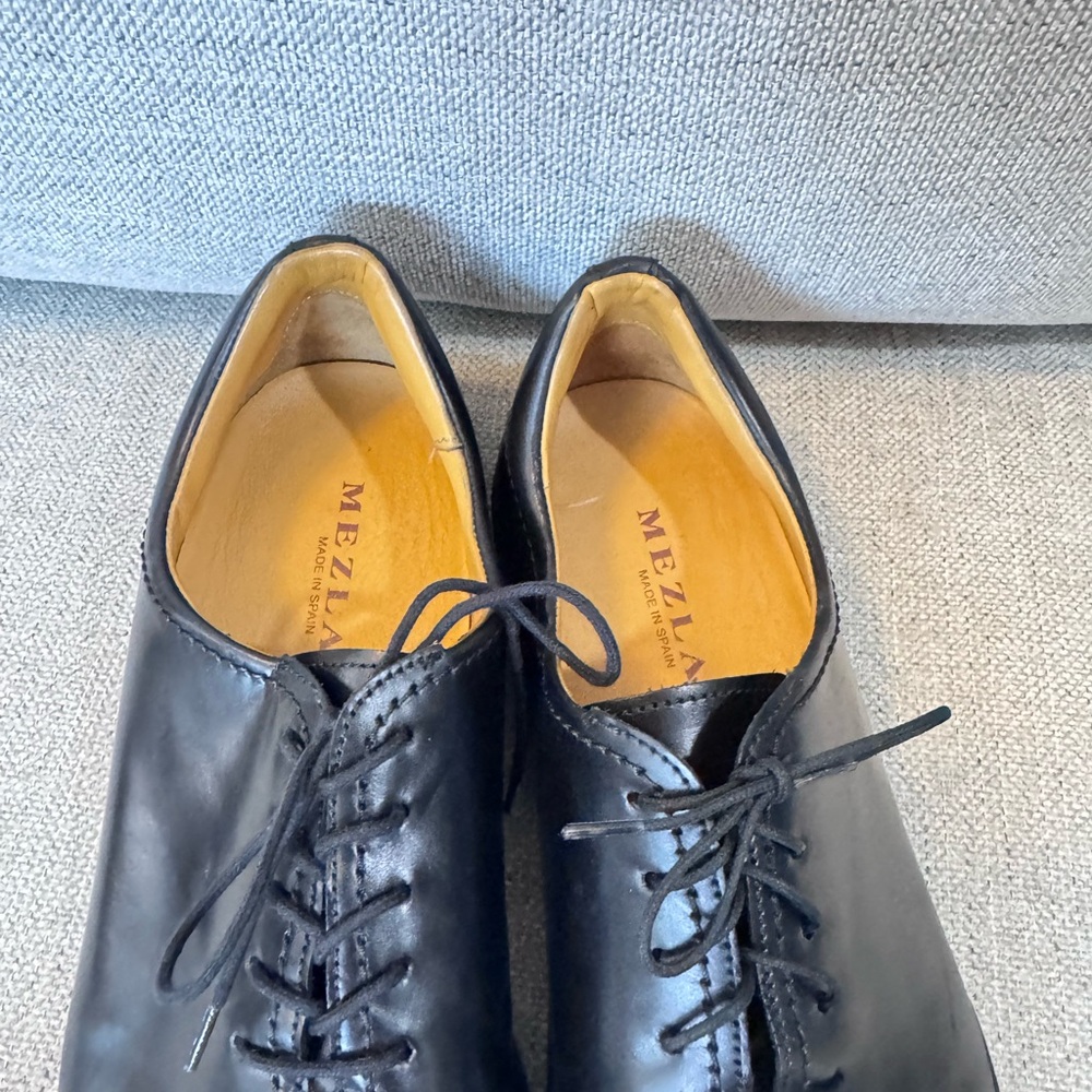 Mezlan Black Leather Oxford Shoes Timeless Formal Style Made in Spain size 10 - Picture 12 of 12
